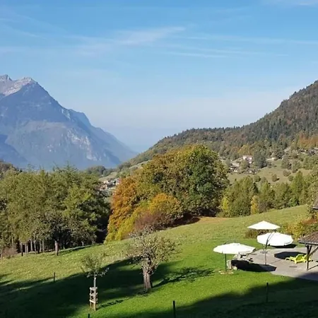 Les Chevreuils In *